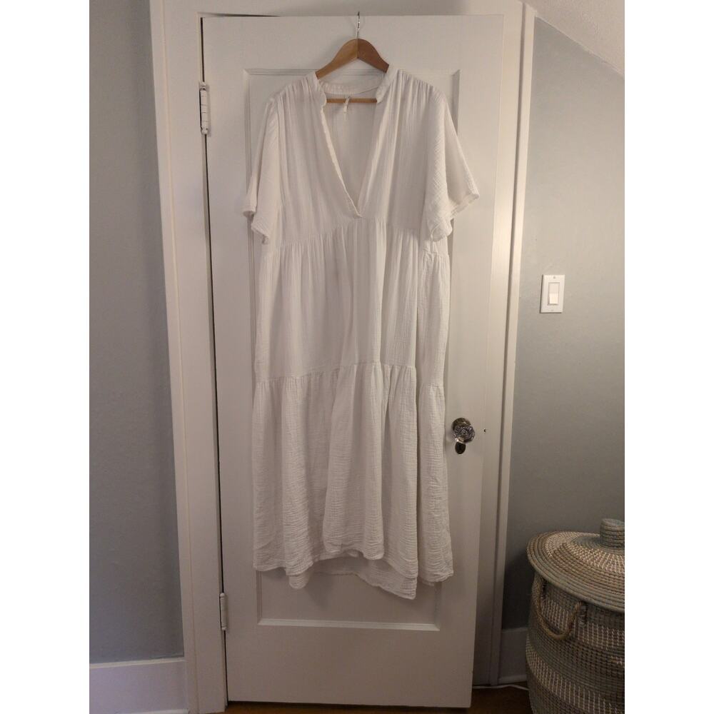 Anthropologie Kallie white 1x